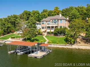 768 Grand Cove Rd, Sunrise Beach, MO 65079