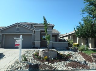 2054 Paul Courter Way, Sacramento, CA 95835