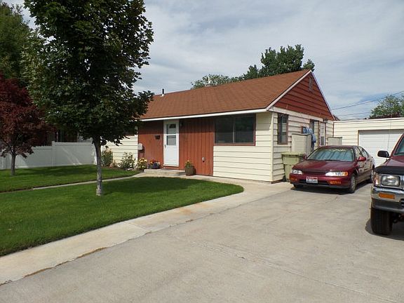 2nd image of 1345 Susanne Ave