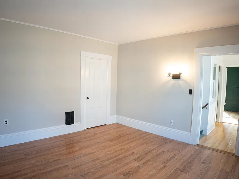 15 Elm St #15 — Photo 11