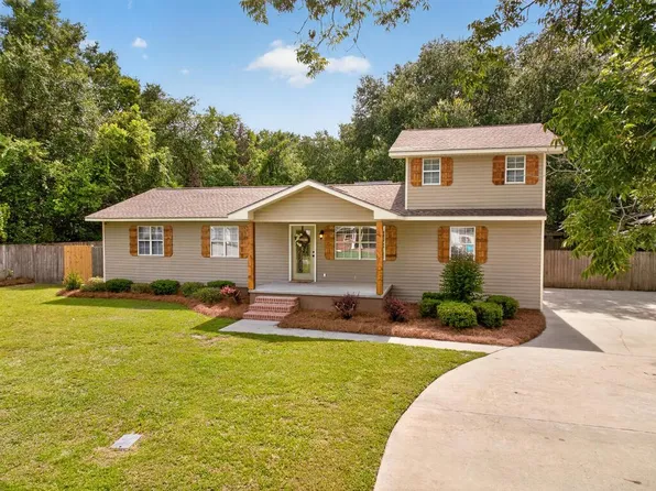 213 N Cleveland Ave, Adel, GA 31620