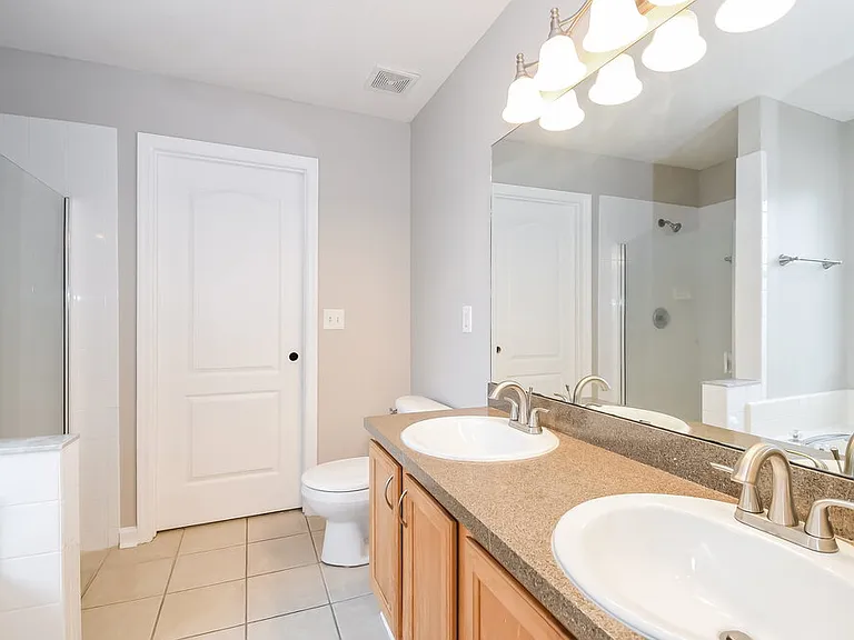 1299 Summit Oaks Dr E — Photo 13