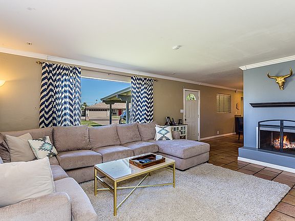 5th image of 6901 E Palm Ln