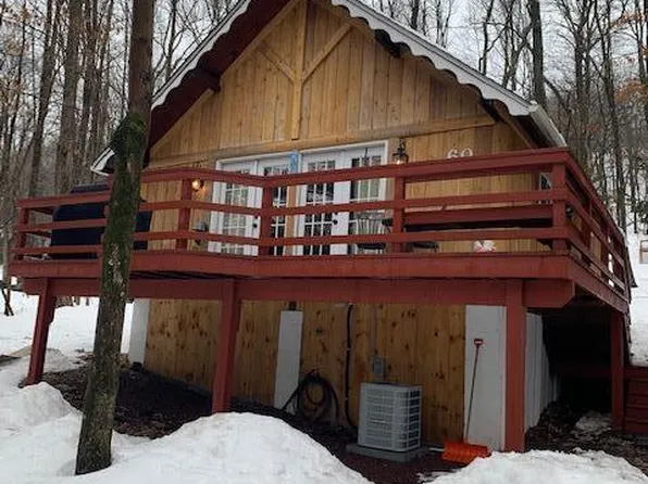60 Vacation Dr, White Haven, PA 18661