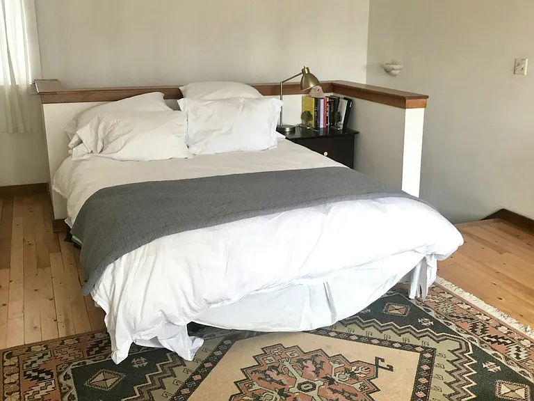 215 2nd Ave S #405 — Photo 6