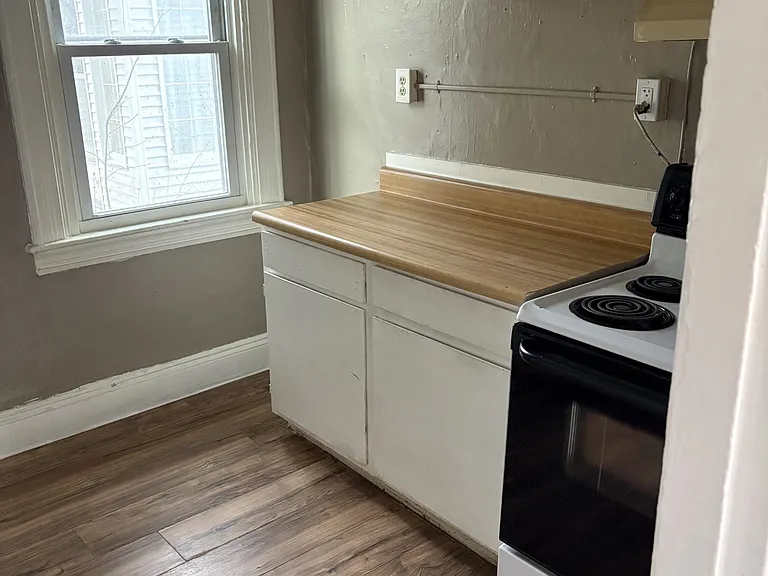 108 Ohio St #1 — Photo 2