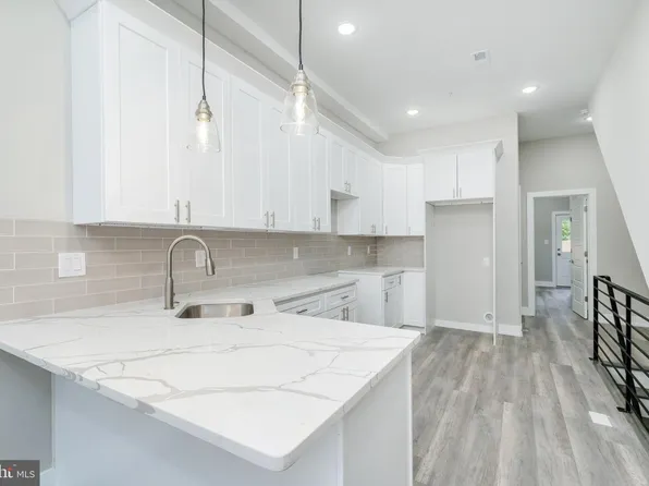 103 E Duval St #1, Philadelphia, PA 19144