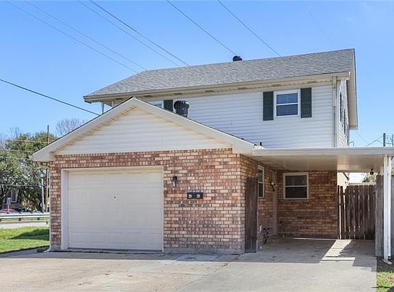 3rd image of 2039 N Turnbull Dr