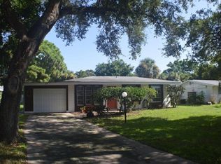 2905 New England St, Sarasota, FL 34231