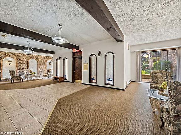2nd image of 722 Graceland Ave APT 101
