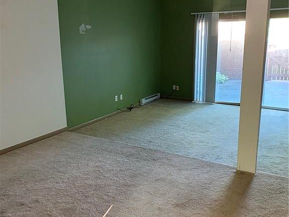 3rd image of 4552 Shawnray Dr APT 141