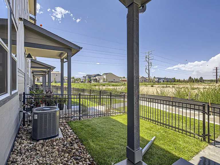 2867 Bear Springs Cir — Photo 25