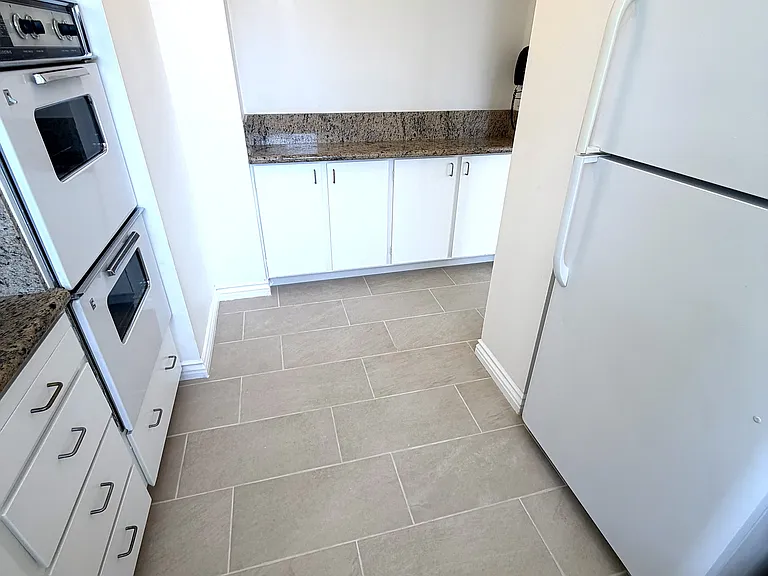 2160 Century Park E #1101 — Photo 16
