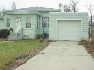 2109 Argonne Dr, North Chicago, IL 60064