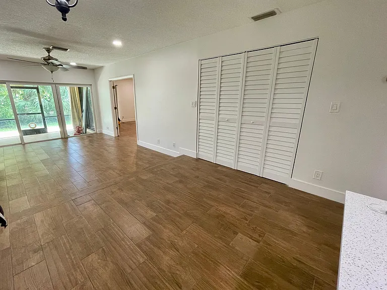 Large Living / Dining Room