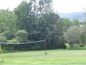 Volleyball Court w/48 ML