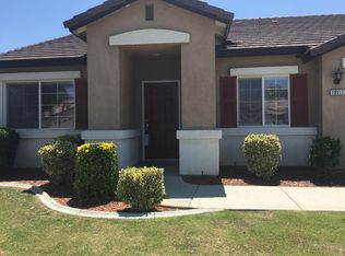 10511 Pinebrook Falls Dr, Bakersfield, CA 93312