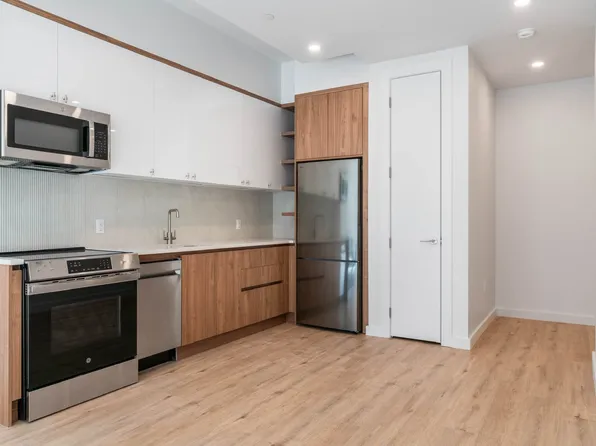 161 Lenox Road image 1 of 10