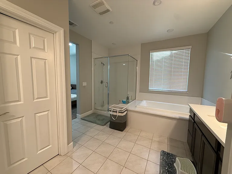 672 Chimes St — Photo 20