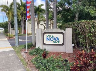 6860 Nova Dr APT 104, Davie, FL 33317