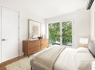 585 Ocean Pkwy #2D, Brooklyn, NY 11218