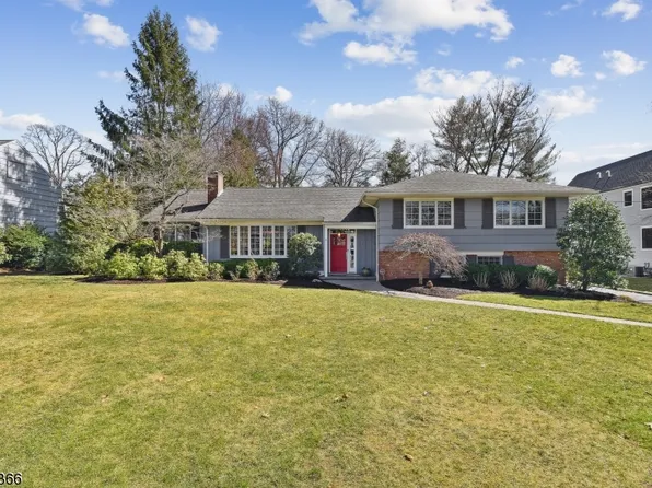 7 Robert Dr, Chatham Twp., NJ 07928