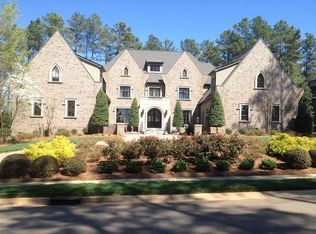 3015 Kings Manor Dr, Matthews, NC 28104