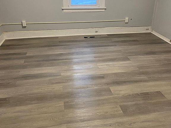3rd image of 132 Beaver St #1S