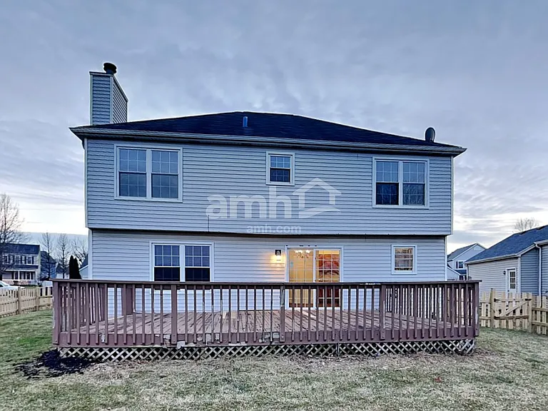 1920 Chestnut Grove Dr — Photo 25