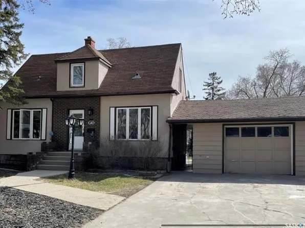 161 Halifax STREET N, Regina, SK S4R 2W5