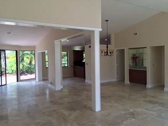 4th image of 2164 SW Spoonbill Dr