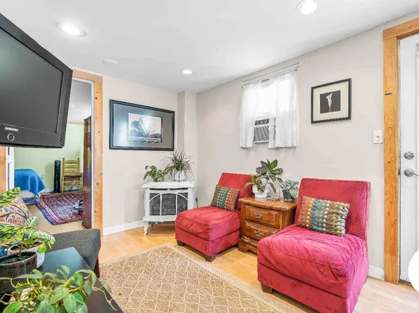 8 Ravenna St #1, Asheville, NC 28803
