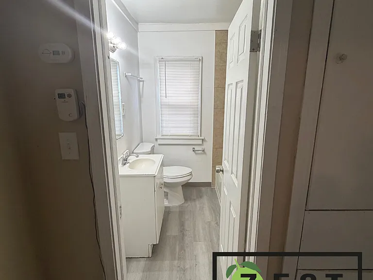 15765 Washburn St — Photo 5