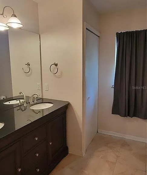 340 NW 48th Blvd — Photo 11