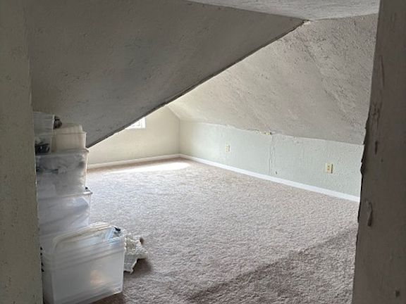 5th image of 3604 Underwood Ave