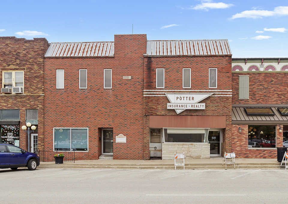 1st image of 119 N Mill St #1
