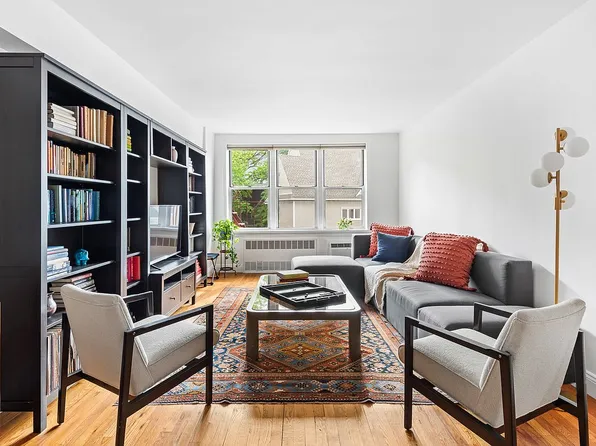 415 Argyle Rd APT 3E, Brooklyn, NY 11218