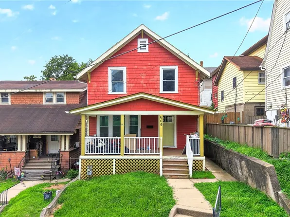 609 7th St, Charleroi, PA 15022