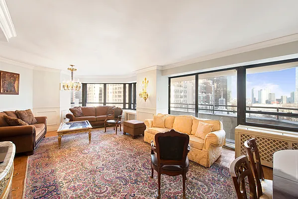 Rented by Douglas Elliman | media 6