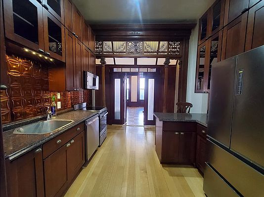 5th image of 418 W 154th St #1