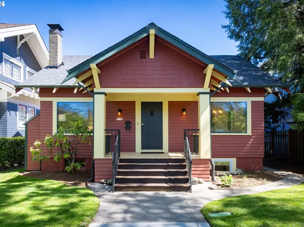 2120 SE Ladd Ave, Portland, OR 97214