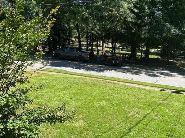 716 Bedell Ave, Auburn, AL 36832