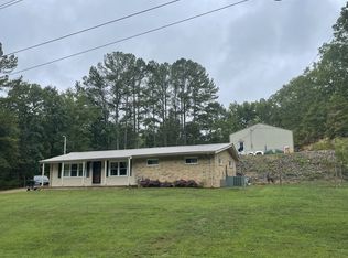 1576 Old Highway 64 E #E, Waynesboro, TN 38485