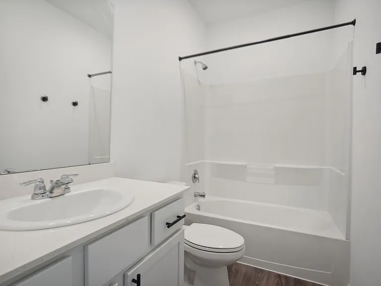 7807 Eagle Creek Ln — Photo 15