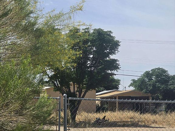 3rd image of 17 W Columbia St