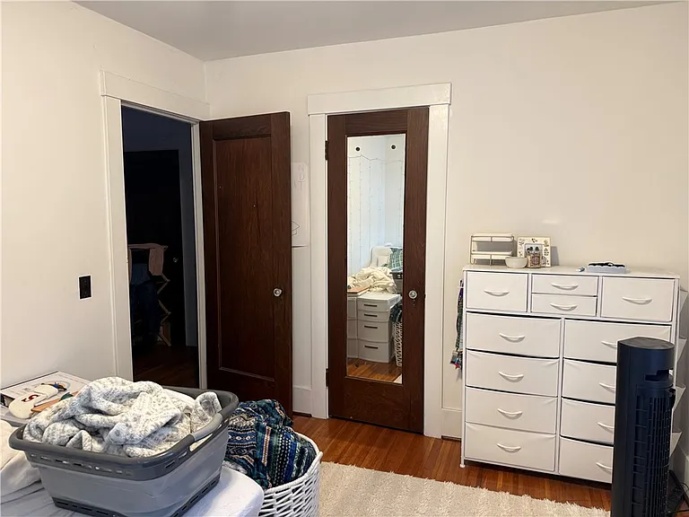 197 Rossiter Rd — Photo 12