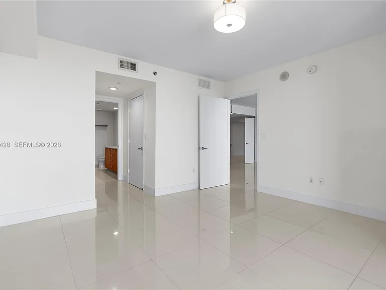 50 Biscayne Blvd #2604 — Photo 47