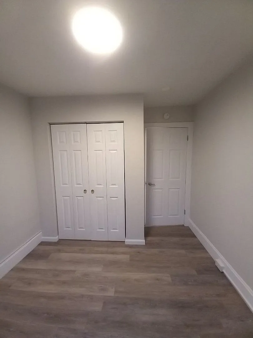 420-422 Douglass Street — Photo 3