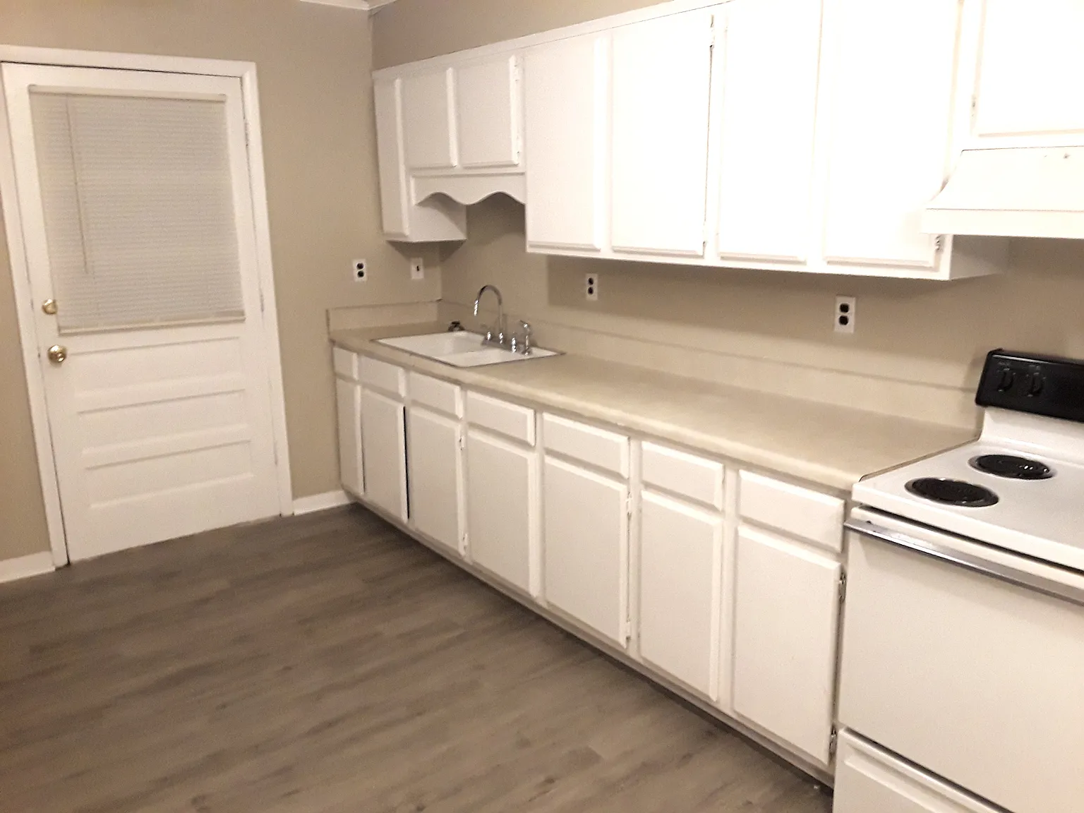 Tinnell Ct, Murfreesboro — Photo 1