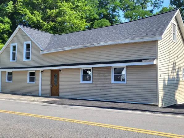 6 Tabor Road, Round Lake, NY 12151